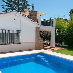 Holiday home Marysol Sleeps 6